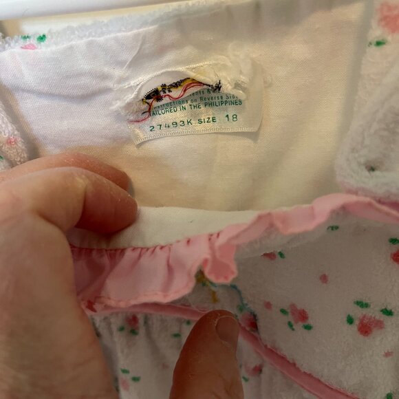 Vintage Baby Romper | Pink and white | Size 18 months | Yellow Bird - Picture 2 of 3